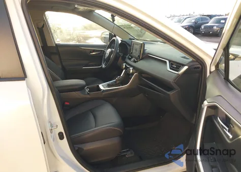 2022 Toyota Rav4 Hybrid Xle Premium from USA, damaged, VIN JTMB6RFVXND526702